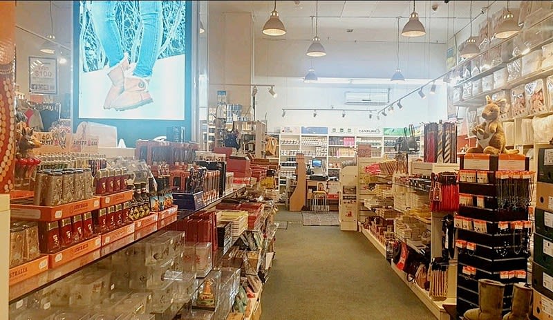 Well-established Souvenir Store For Sale Prime Location!