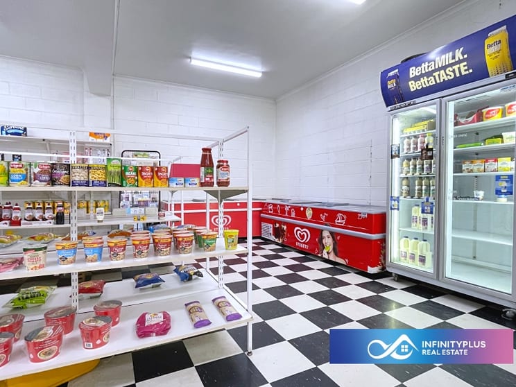 Thriving Fish & Chip Takeaway+Grocery Business in Prime Glenorchy Location!