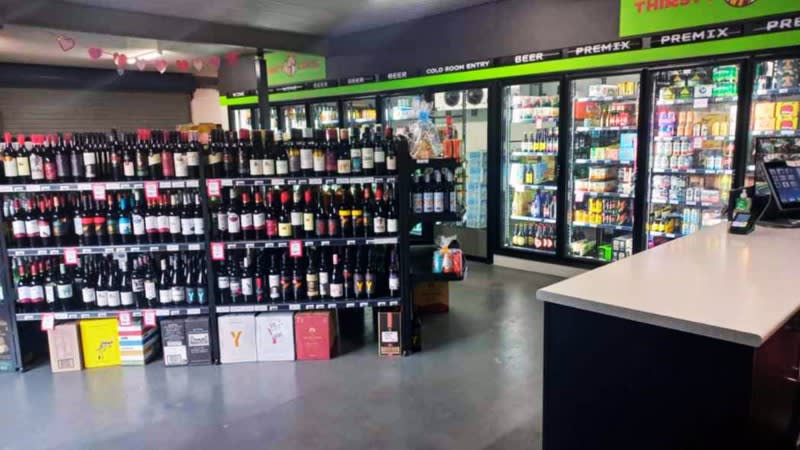 Yarraman Hotel/Motel Freehold or Leasehold Yarraman Hotel/Motel Freehold or Leasehold