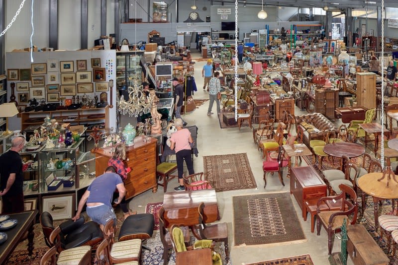 Armitage Auctions - Respected, High Performing Local Business Armitage Auctions - Respected, High Performing Local Business