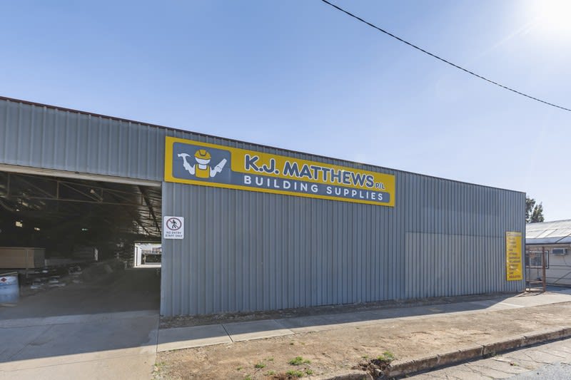 OPERATIONAL FOR 75 YEARS - Hardware Store & Commercial Building for Sale - Prime Location! OPERATIONAL FOR 75 YEARS - Hardware Store & Commercial Building for Sale - Prime Location!