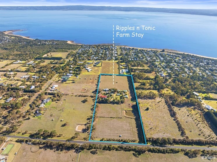Freehold Accessible Accommodation Farmstay, Phillip Island - on 15 Acres! Freehold Accessible Accommodation Farmstay, Phillip Island - on 15 Acres!