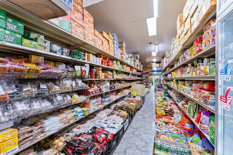 Hong Hung Asian Grocery- Prime Business Opportunity