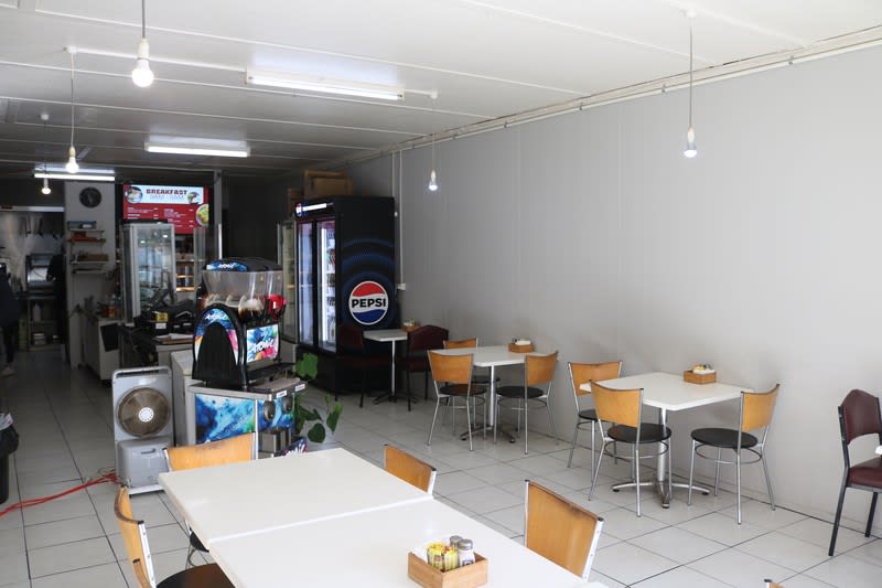 Well Known Cafe