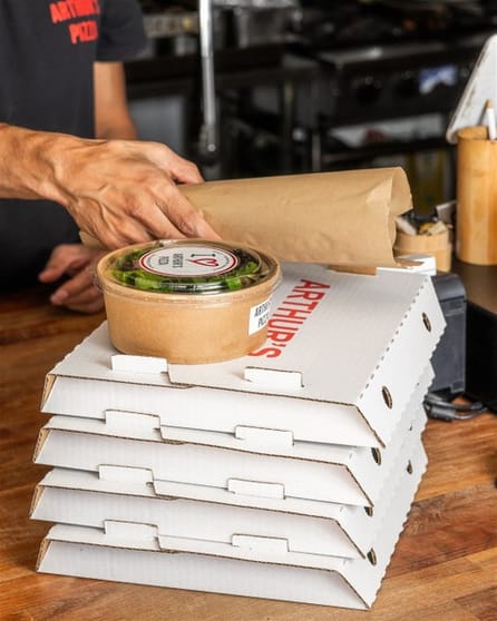 Own an Arthur's Pizza Franchise  NSW325