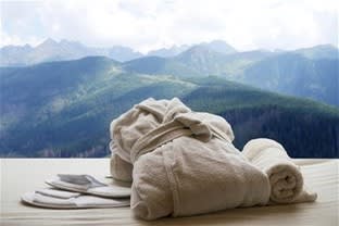 Rainforest Retreat Freehold with Accommodation in the Ranges Ref: 19160 Rainforest Retreat Freehold with Accommodation in the Ranges Ref: 19160