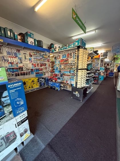 Collinsville Hardware A Rare Opportunity in Australia's Economic Engine Room Collinsville Hardware A Rare Opportunity in Australia's Economic Engine Room