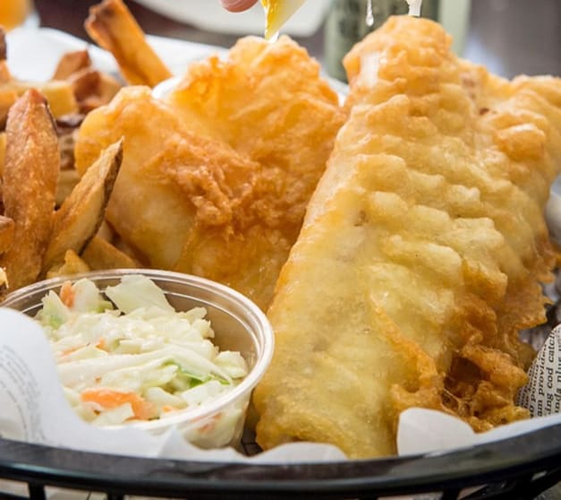 Quality Chicken & Chip / Fish & Chip shops - Logan Region! Lease assignment & Asset sale!