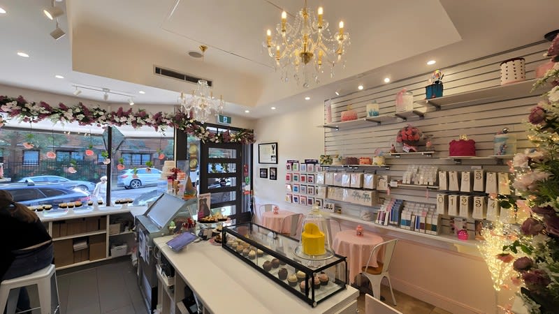 Cupcakes and Cakes Manufacturing + Classes Sydney, NSW Cupcakes and Cakes Manufacturing + Classes Sydney, NSW