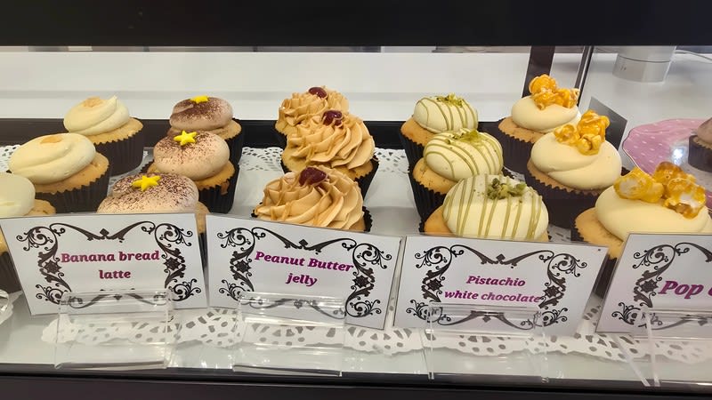 Cupcakes and Cakes Manufacturing + Classes Sydney, NSW Cupcakes and Cakes Manufacturing + Classes Sydney, NSW