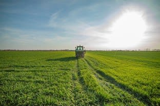 Fertiliser Spreading Business  Northern Victoria