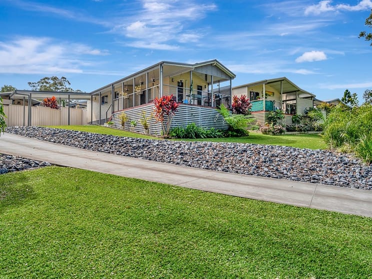 Exclusive Lifestyle & Commercial Opportunity In Bonville/coffs Harbour - 97mhe Exclusive Lifestyle & Commercial Opportunity In Bonville/coffs Harbour - 97mhe