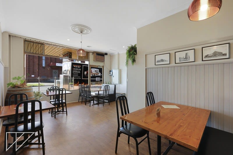 Restaurant and Catering business - includes the freehold. Vendor Finance Restaurant and Catering business - includes the freehold. Vendor Finance