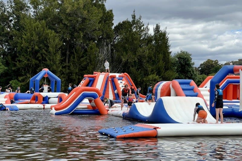Canberra Aqua Park, 5 month a year business Canberra Aqua Park, 5 month a year business