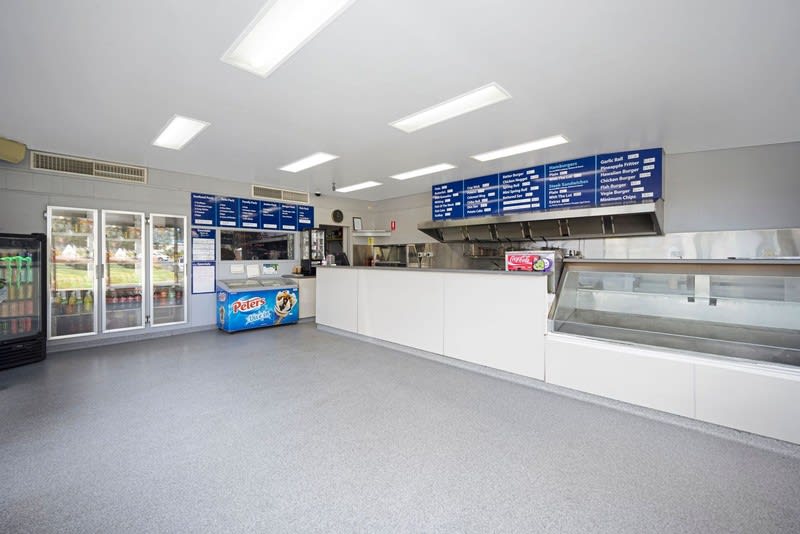 Thriving Lakeside Fish & Chip Takeaway  Prime Location in Hamilton, Victoria