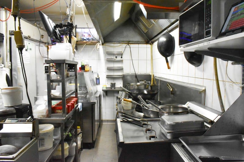 A takeaway that's all set up and ready to go!