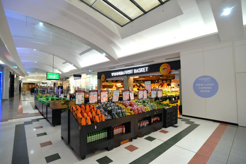 Established Fruit & Veg Shop in Wynnum Plaza, Immediate Sale! Established Fruit & Veg Shop in Wynnum Plaza, Immediate Sale!