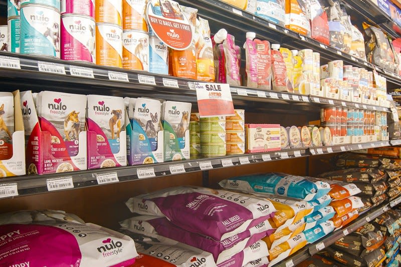 Fresh Pet Food & Retail Shop - Dandenong MW1504 Fresh Pet Food & Retail Shop - Dandenong MW1504