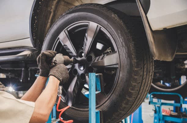 Independent Tyre Shop - Well established with solid customer base Independent Tyre Shop - Well established with solid customer base
