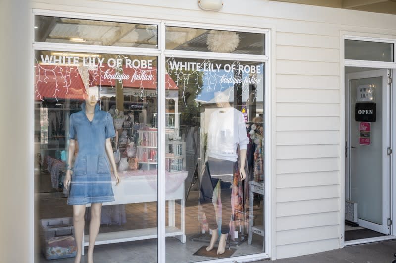 Business for Sale- Popular Fashion Boutique in Robe