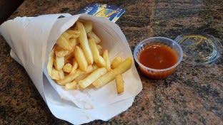 Takeaway Fish Chips and Chicken Inner South 5 Days for sale