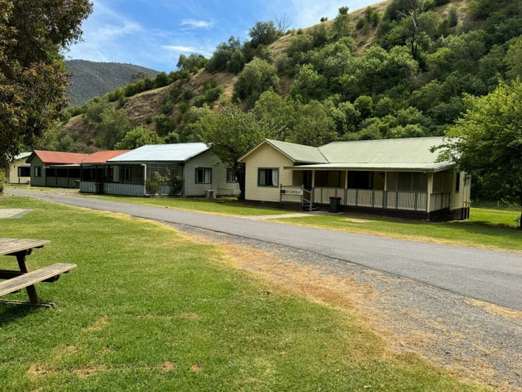 A Rare Freehold Caravan Park and Tourism Gateway in Victoria's High Country A Rare Freehold Caravan Park and Tourism Gateway in Victoria's High Country