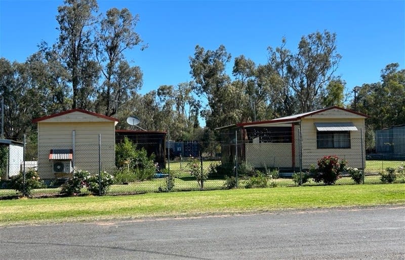 Iconic Country Pub with Accommodation Iconic Country Pub with Accommodation