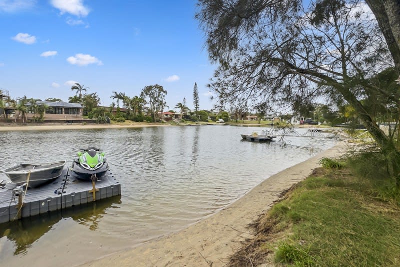 Onsite Management Rights Business with Manager's Residence for Sale in Mermaid Waters