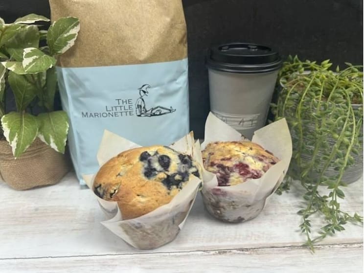 Popular Community Cafe with Strong Coffee Sales Popular Community Cafe with Strong Coffee Sales