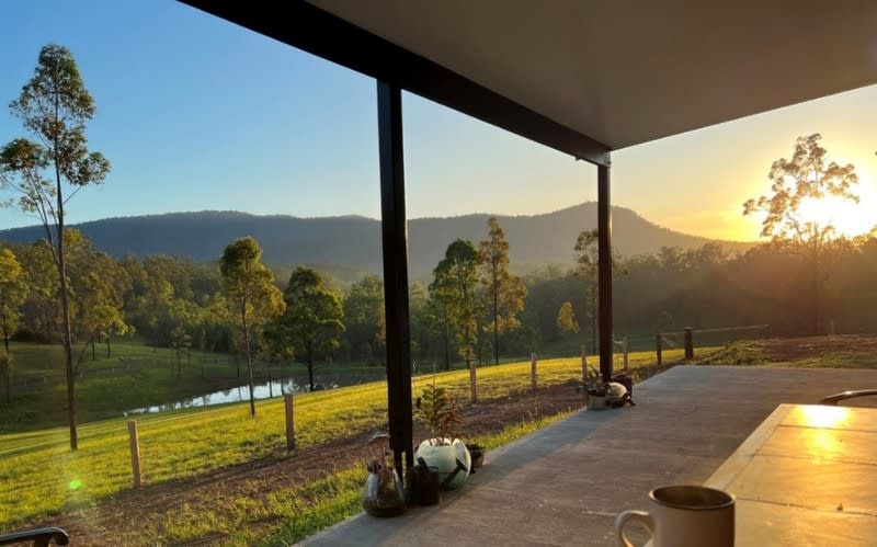 Modern Homestead & Acreage, Eco-tourism Approved - 1072cpf Modern Homestead & Acreage, Eco-tourism Approved - 1072cpf