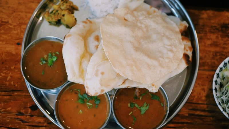 Indian Restaurant for Sale  120 Seats | Liquor Licence | Prime Hampton Park Location | Ample Parking [2604131]