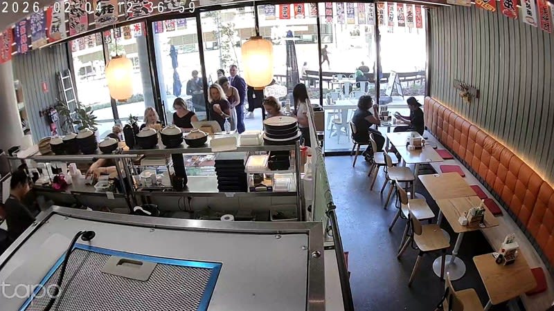 Modern Sushi Takeaway Prime Canberra Location| Low Rent | 5 Days Only