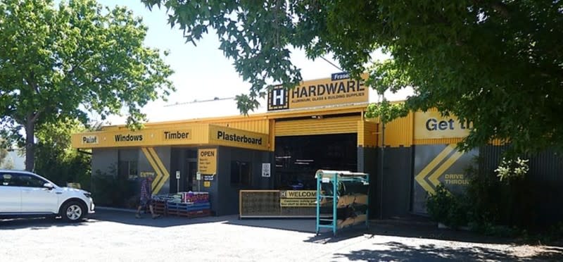 Hardware, Building Supplies & Trade Centre
