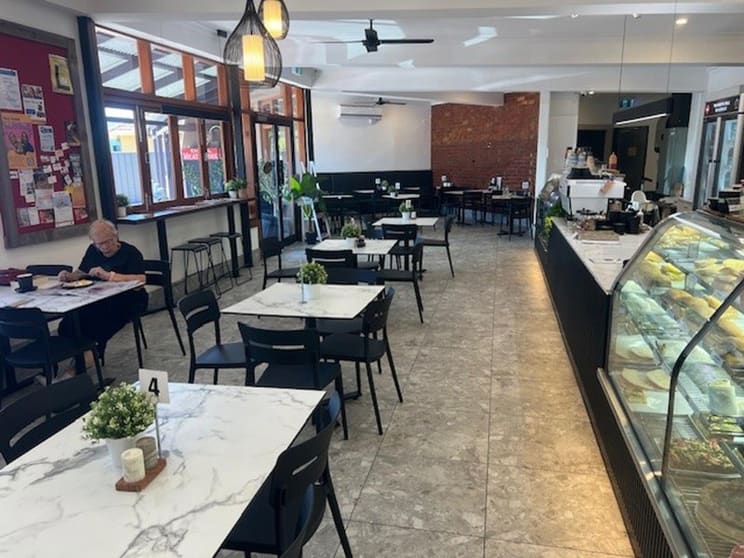 One Of The Best Cafes On The Market - Don't Miss Out!!