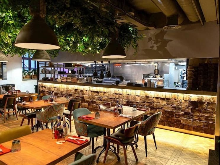 Thriving Well Established Restaurant & Steakhouse - Fully Equipped Thriving Well Established Restaurant & Steakhouse - Fully Equipped