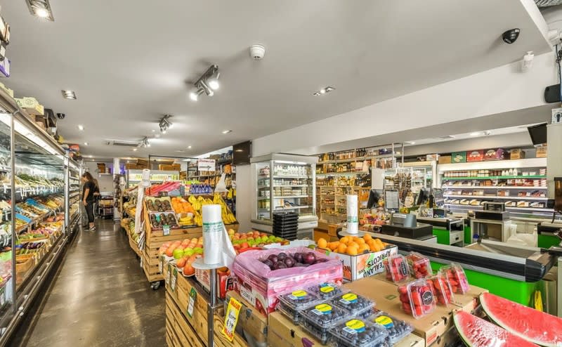 Blue-chip Elwood Village Location | $1.4m+ Turnover | High-exposure Double Front Blue-chip Elwood Village Location | $1.4m+ Turnover | High-exposure Double Front