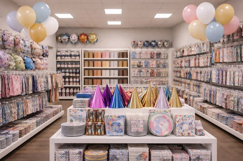 Established Somerton Party Supply Business  Retail  $275K + SAV [2603281]