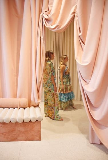 Australian Fashion Retailer (and Private Brands) Australian Fashion Retailer (and Private Brands)