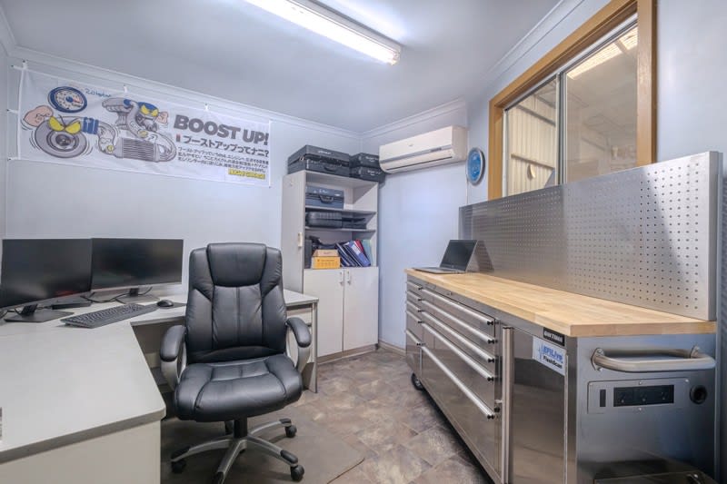Freehold Automotive Repair Business Sale - 4303sqm of Land Included Freehold Automotive Repair Business Sale - 4303sqm of Land Included