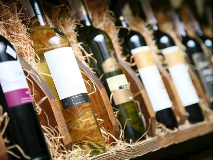 Northern Beaches Bottle Shop | $146K + Stock Northern Beaches Bottle Shop | $146K + Stock
