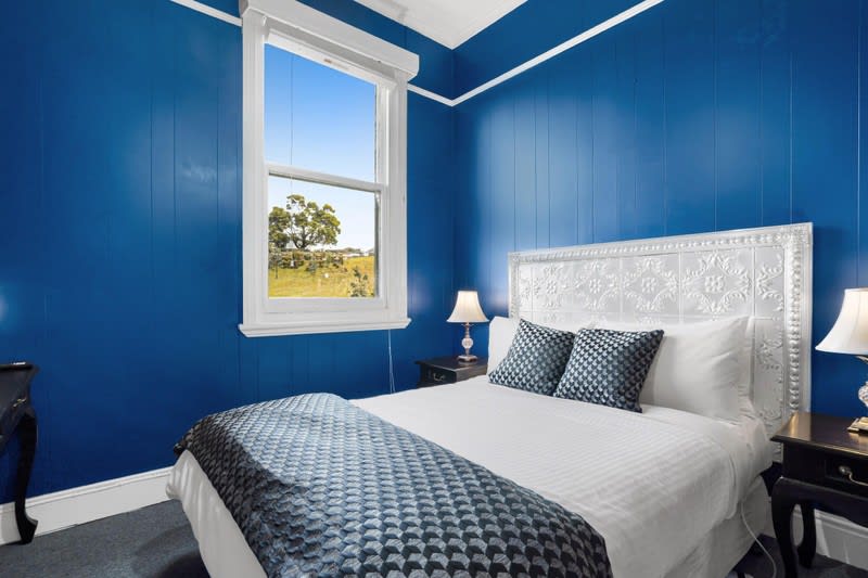 15 Room Profitable Hotel Iconic FHGC Bischoff Tasmania $1mill+ T/O Growth Potential Lifestyle Biz 15 Room Profitable Hotel Iconic FHGC Bischoff Tasmania $1mill+ T/O Growth Potential Lifestyle Biz