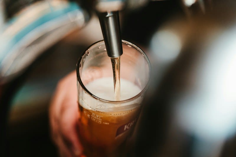 High-Taking (17k p.w) & Low Rent ($680 p.w) Restaurant  Prime Croydon Location [2604171]