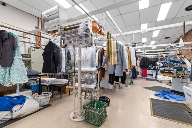 Traralgon Dry Cleaning Business Traralgon Dry Cleaning Business