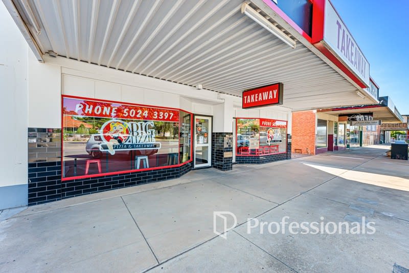 Big Lizzie Pizza Established & Thriving Red Cliffs Favourite Big Lizzie Pizza Established & Thriving Red Cliffs Favourite