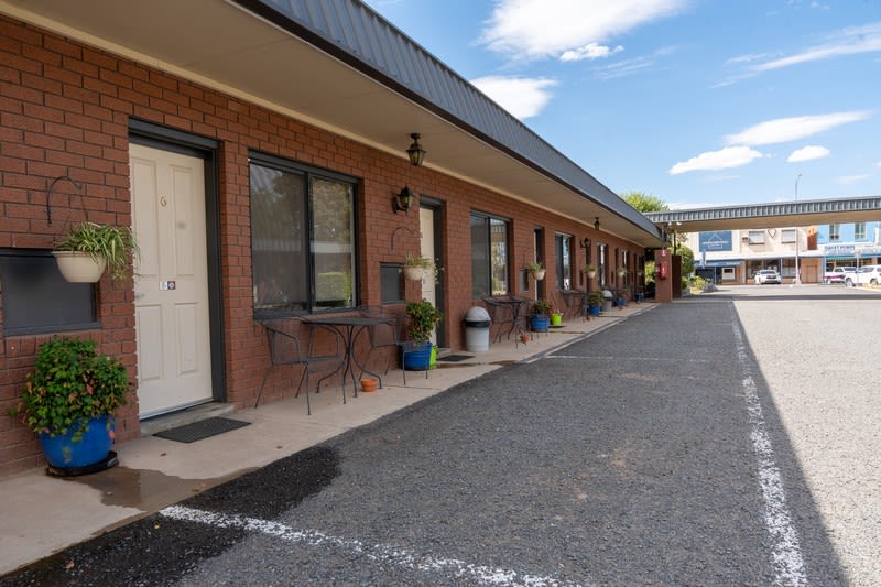 PRICE REDUCED!!   Rare to find Freehold Investment Opportunity in Strong Motel Town
