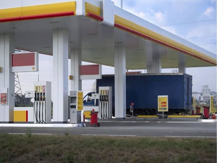 Prime Development Site - Suit Service Station - Freehold Prime Development Site - Suit Service Station - Freehold