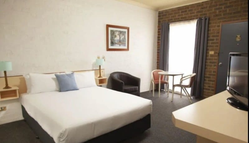 Bega Downs Motor Inn for Sale Bega Downs Motor Inn for Sale
