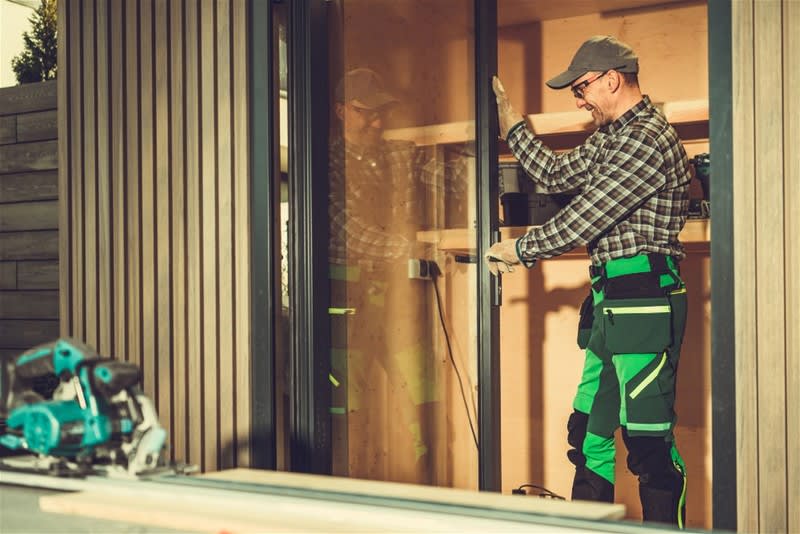 Aluminium & Glass Manufacturing Business  Northern Suburbs
