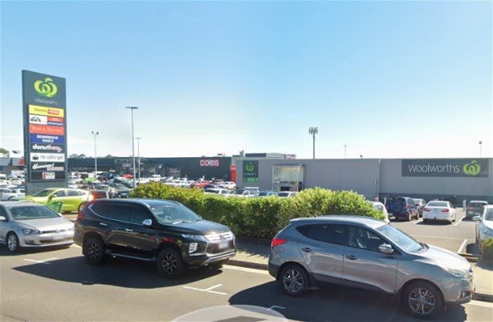 Renowned Cafe - In Woolworths Complex - Long Secure Lease Renowned Cafe - In Woolworths Complex - Long Secure Lease