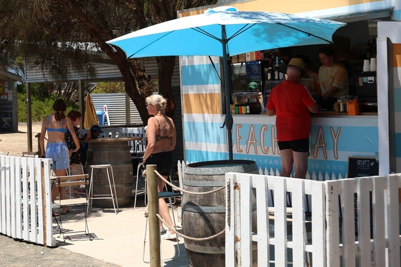Beach Day Emu Bay - Kangaroo Island's Ultimate Lifestyle Business
